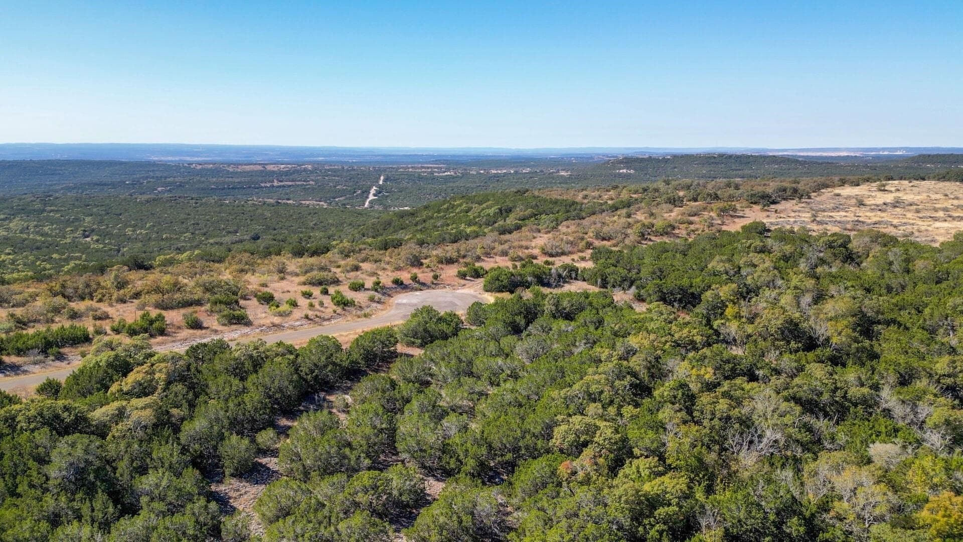 1.62 acres in Burnet County gallery image 4