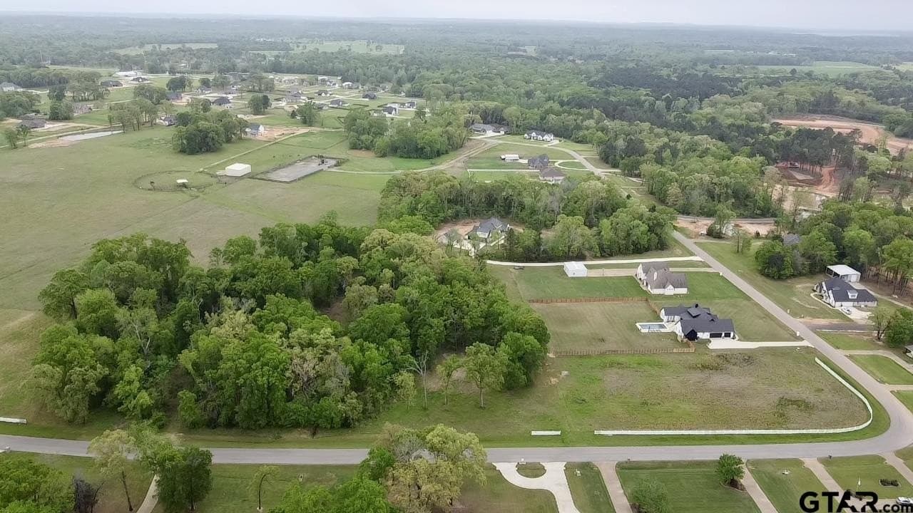 1.4 acres in Smith County gallery image 2