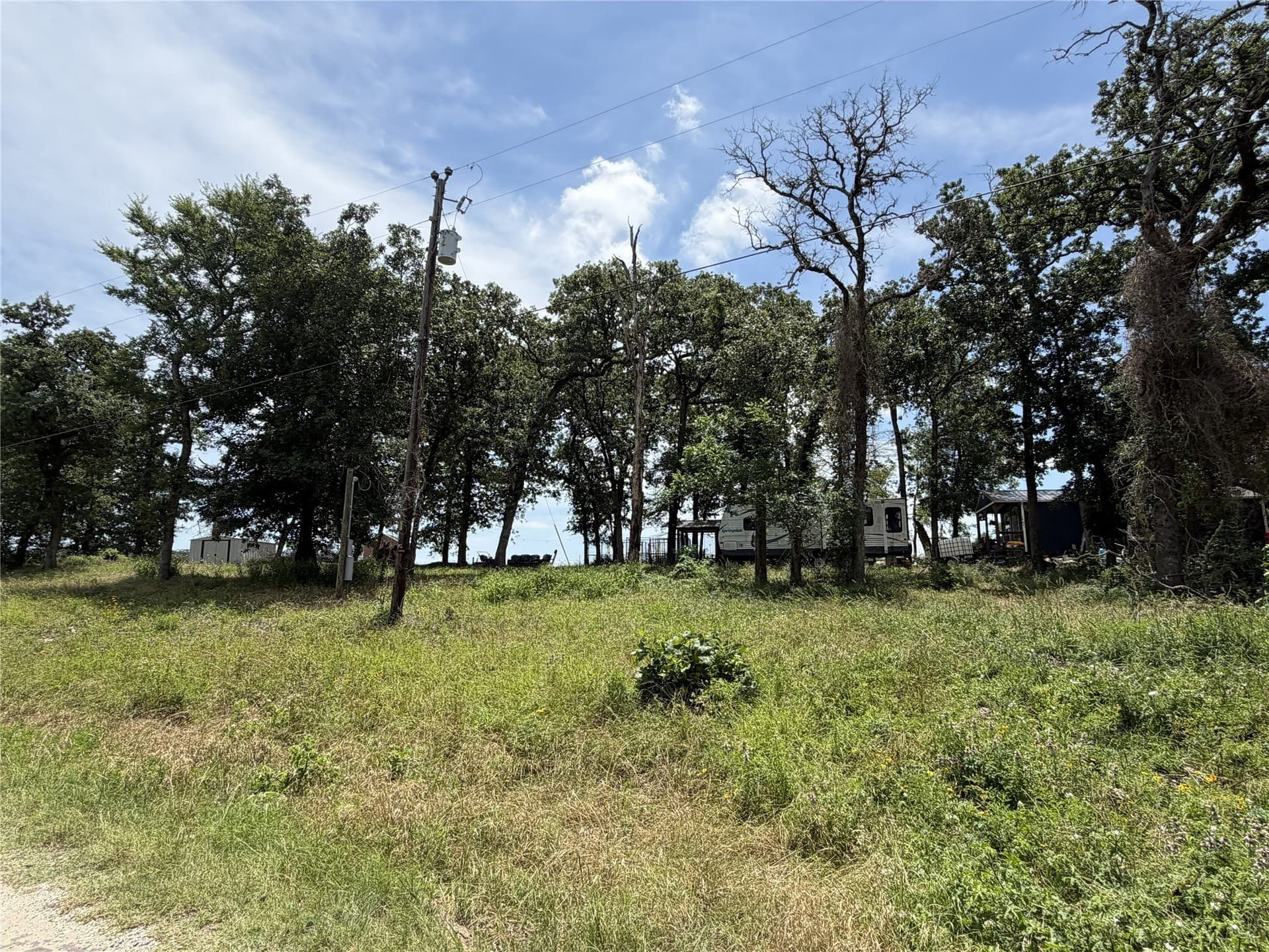 1.07 acres in Limestone County gallery image 3