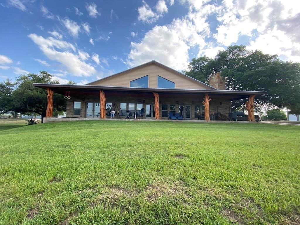 22 acres in Kerr County gallery image 3