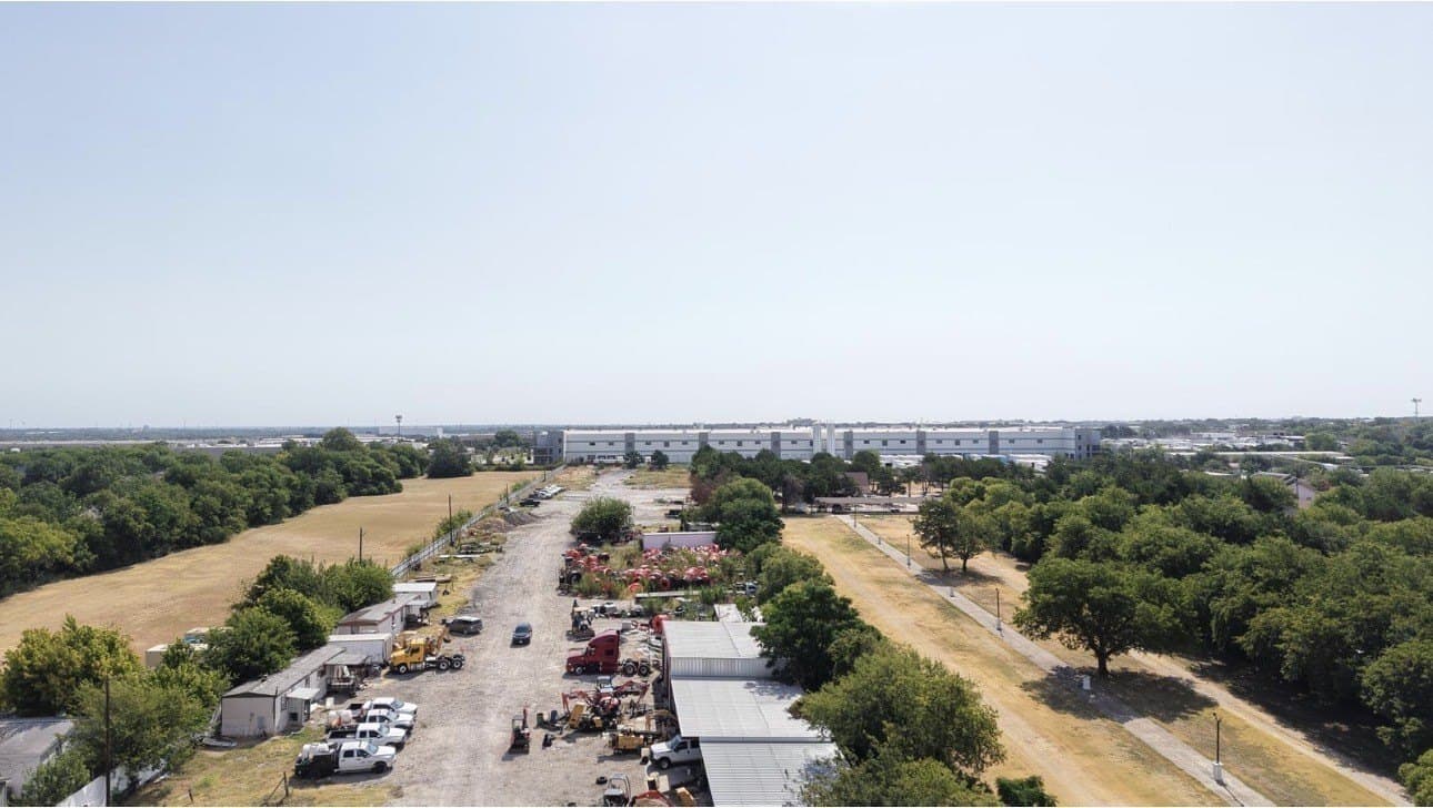 6 acres in Dallas County
