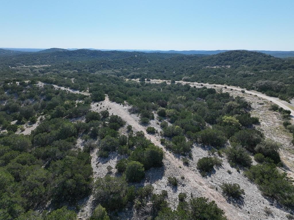 384 acres in Edwards County