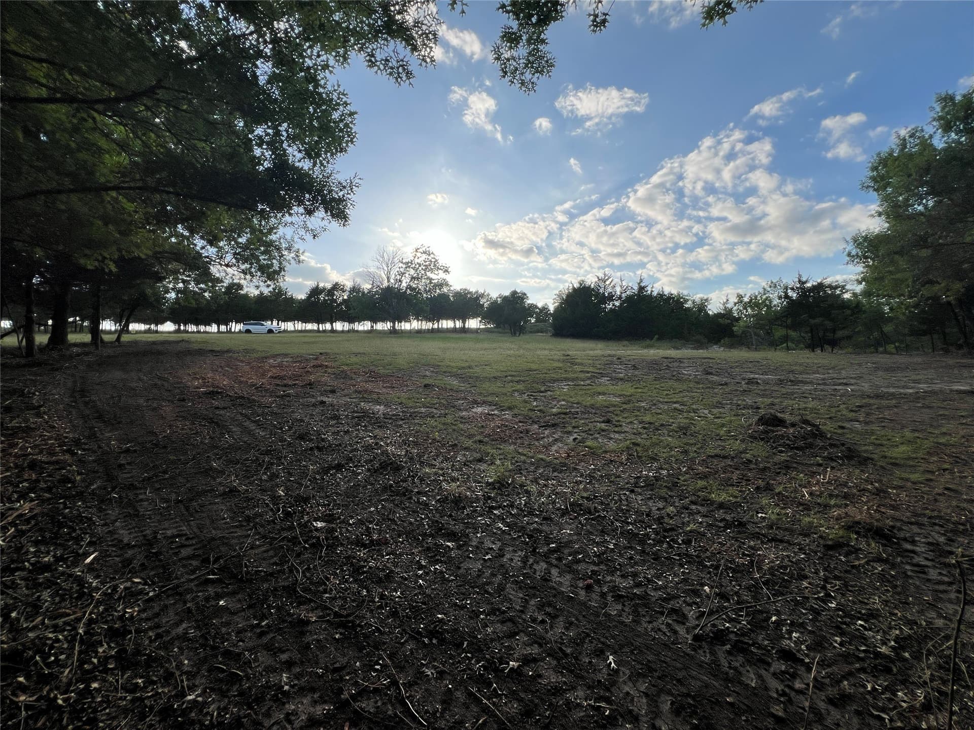 2.58 acres in Ellis County gallery image 2