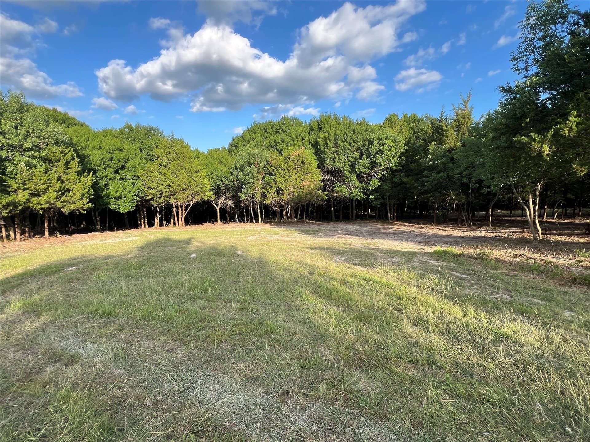 2.58 acres in Ellis County