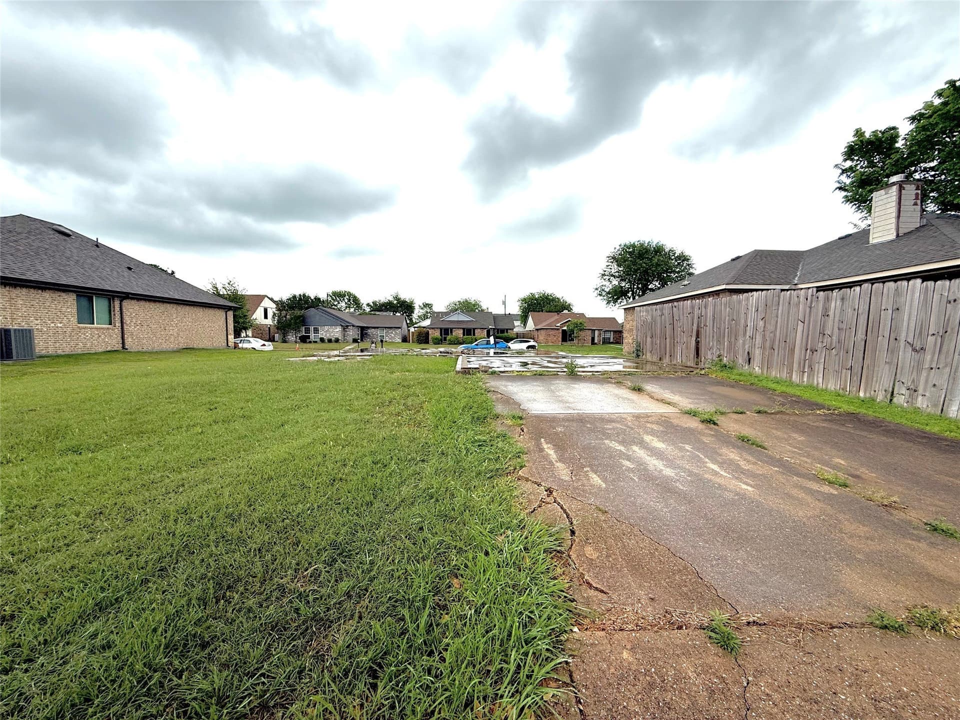 0.14 acres in Dallas County - photo 3