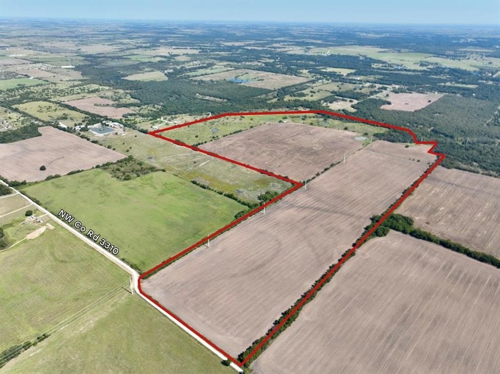 204.8 acres in Navarro County gallery image 3
