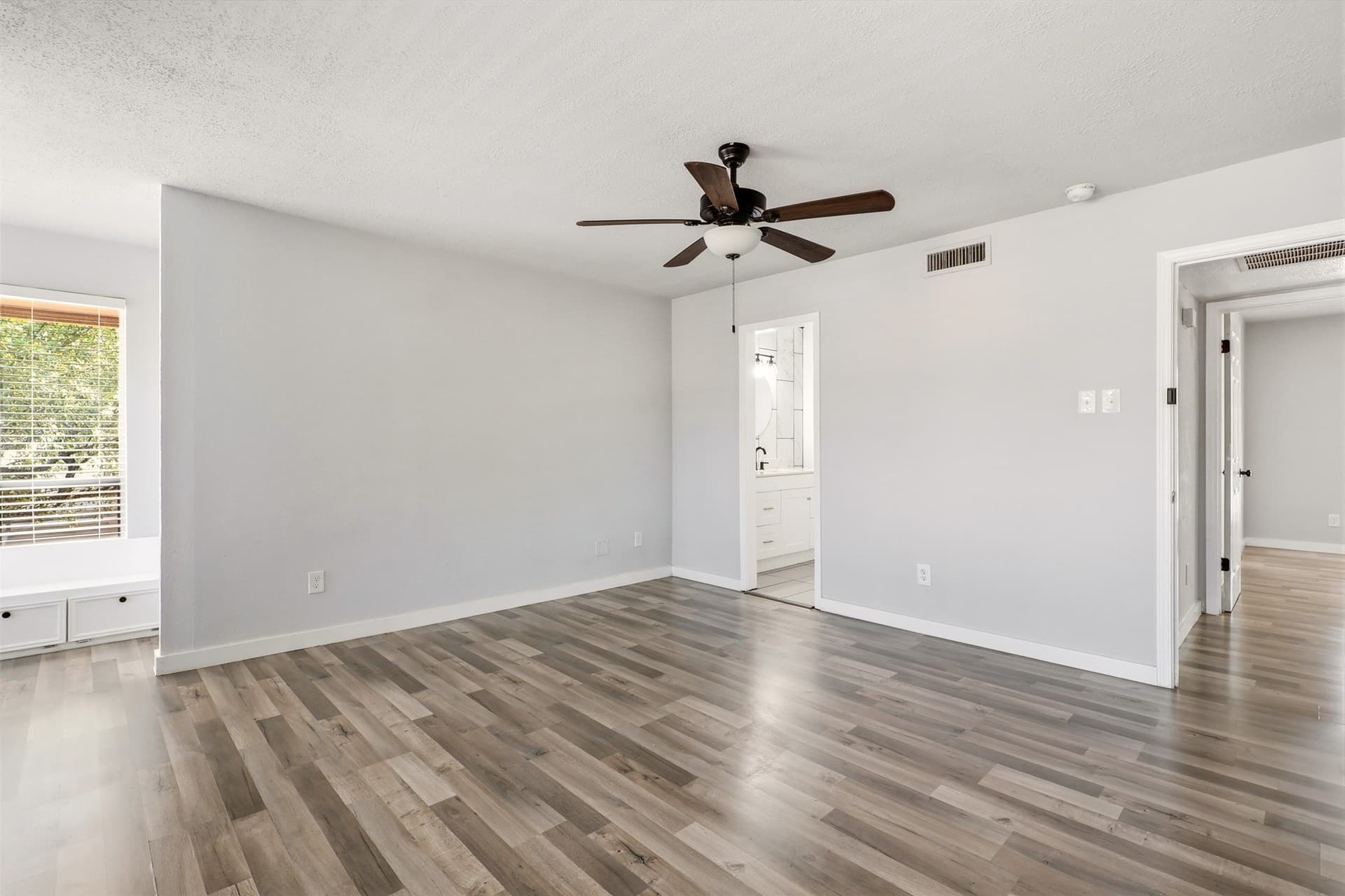 10.4 acres in Dallas County - photo 9