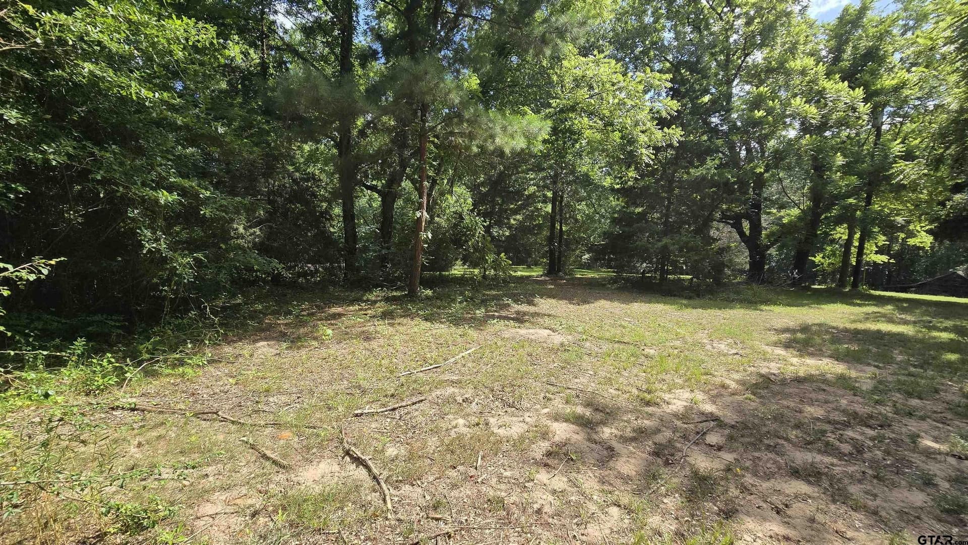 1 acres in Smith County - photo 4