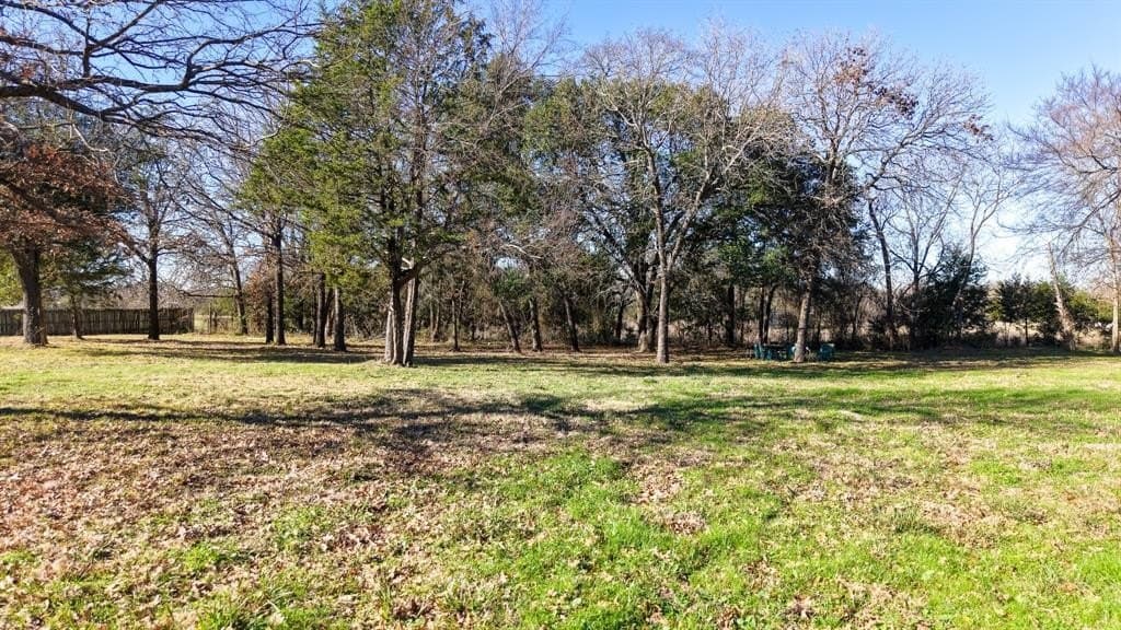 1.18 acres in Kaufman County