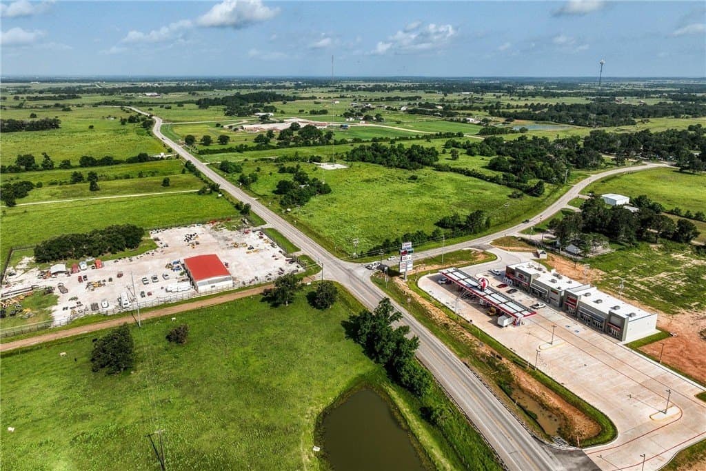 1.4 acres in Waller County - photo 13