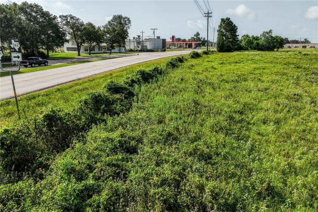 1.4 acres in Waller County - photo 9