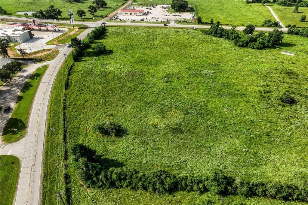 1.4 acres in Waller County - photo 17