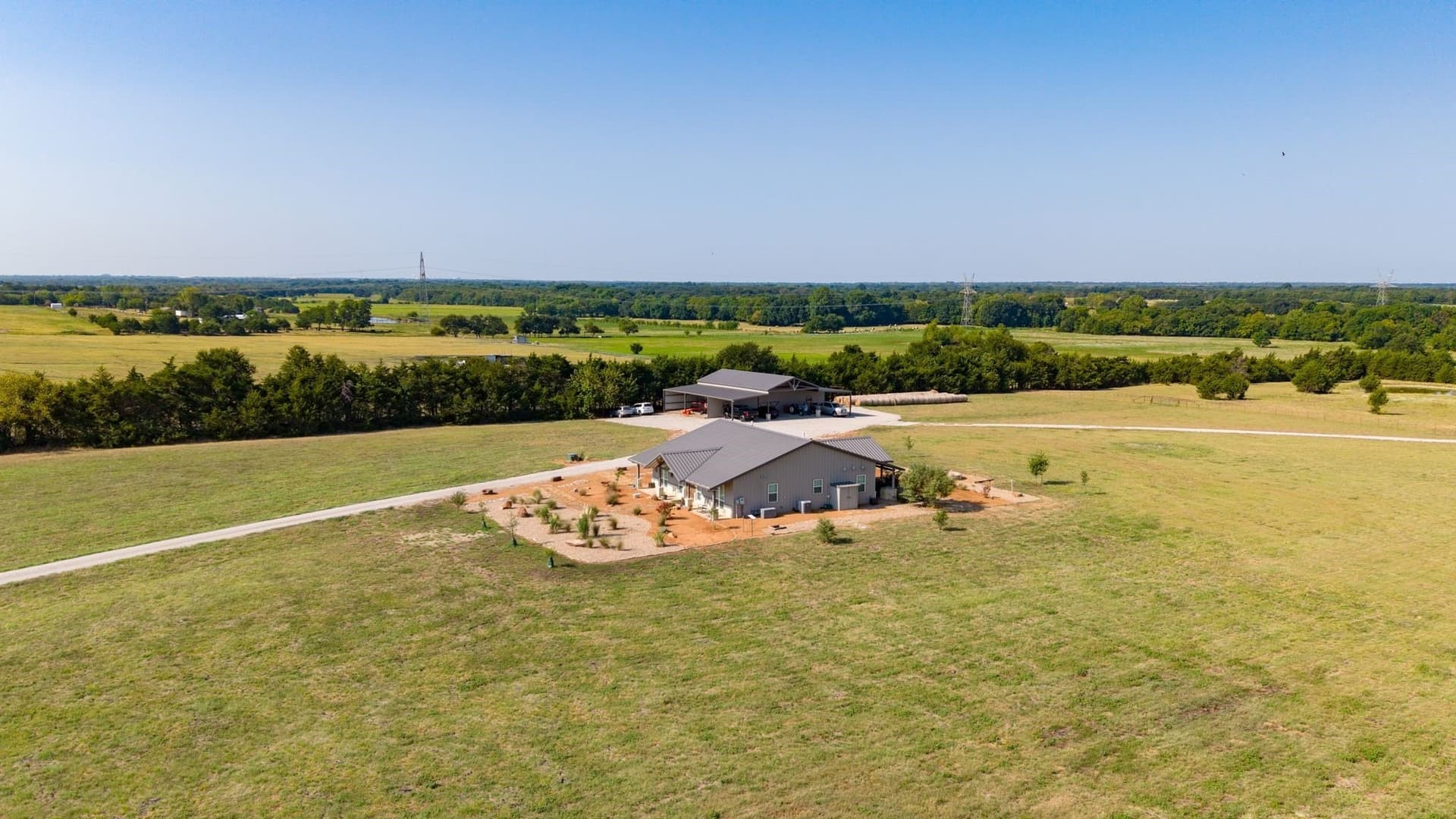 102.28 acres in Hunt County