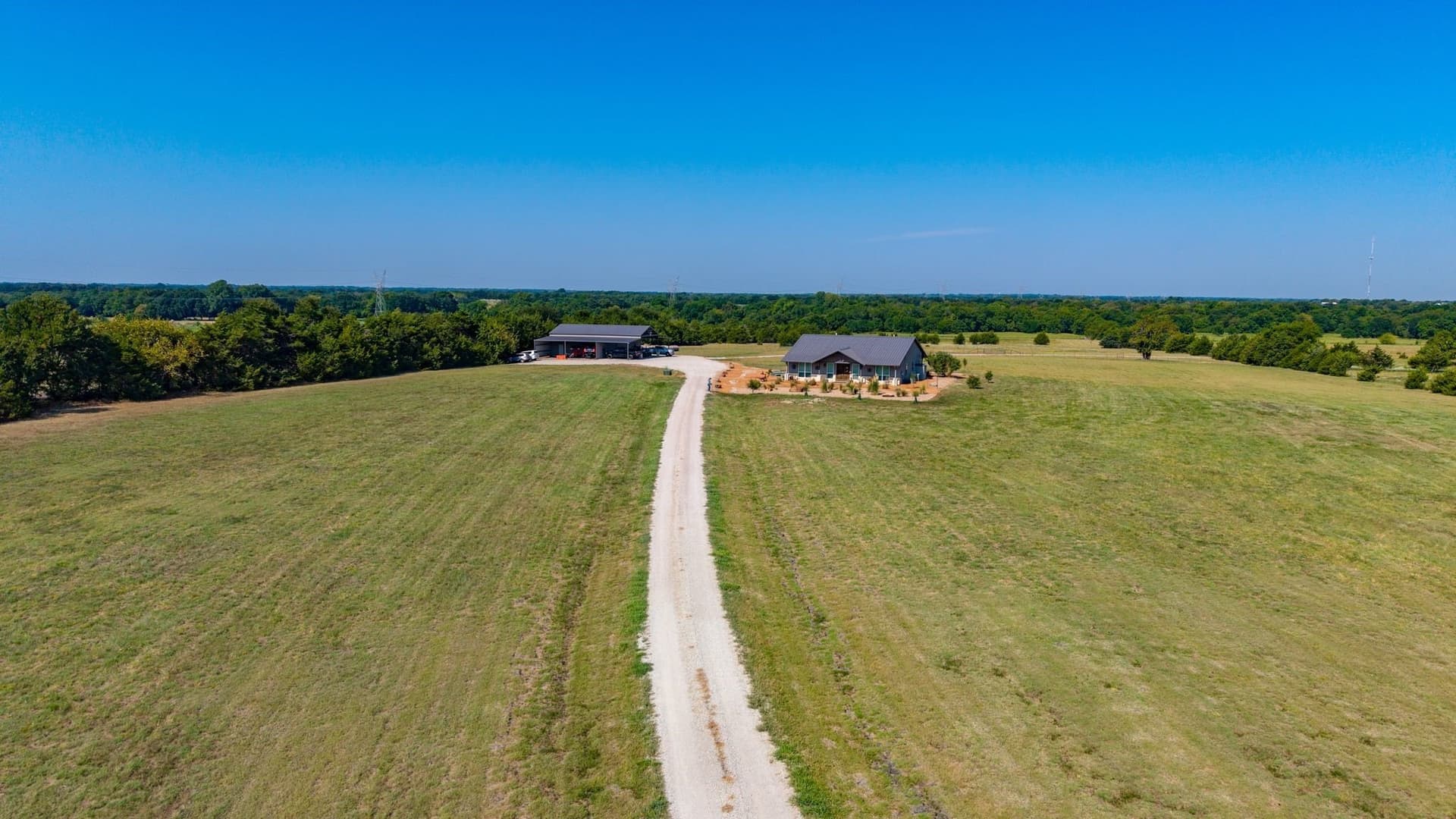 102.28 acres in Hunt County - photo 36