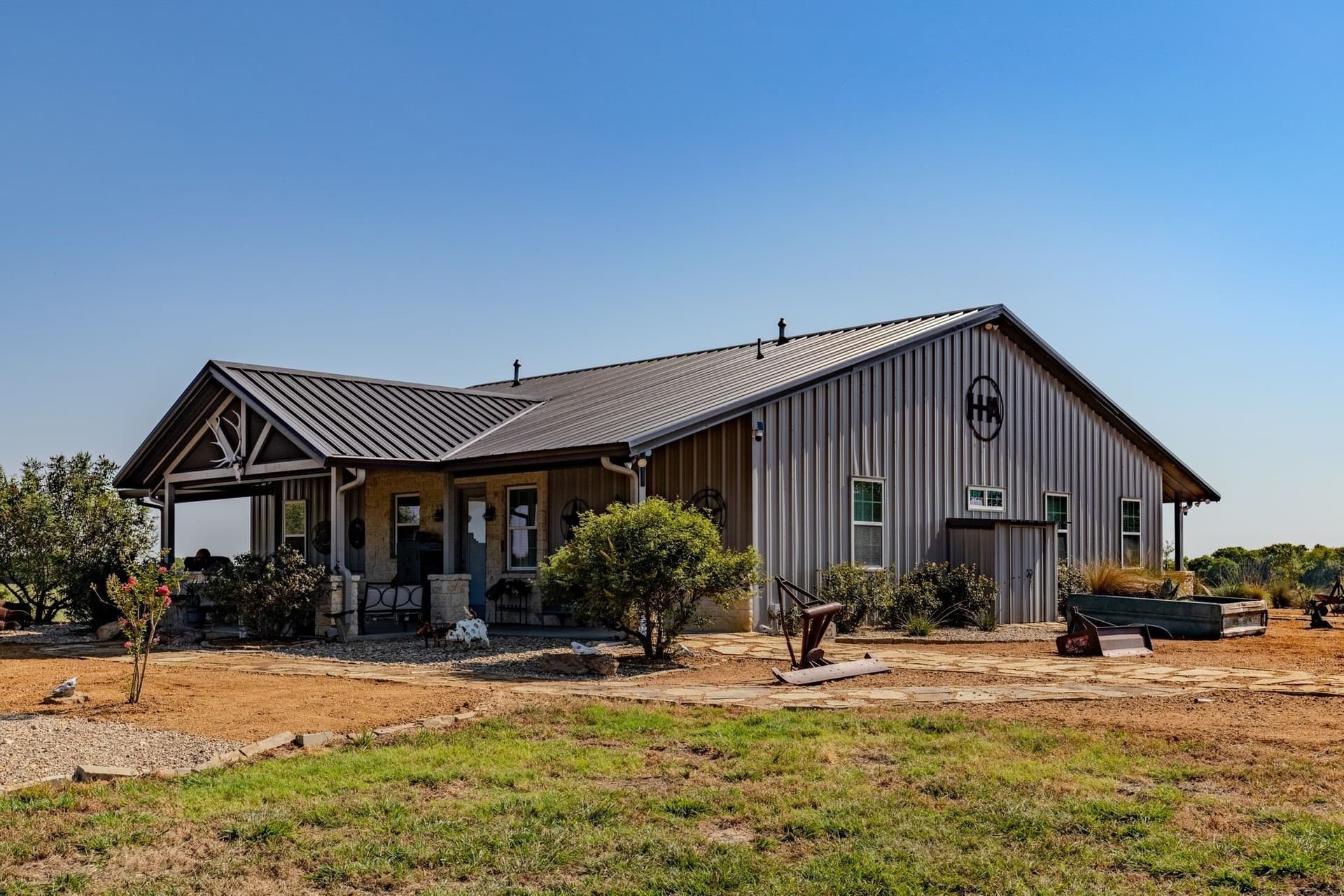 102.28 acres in Hunt County - photo 27