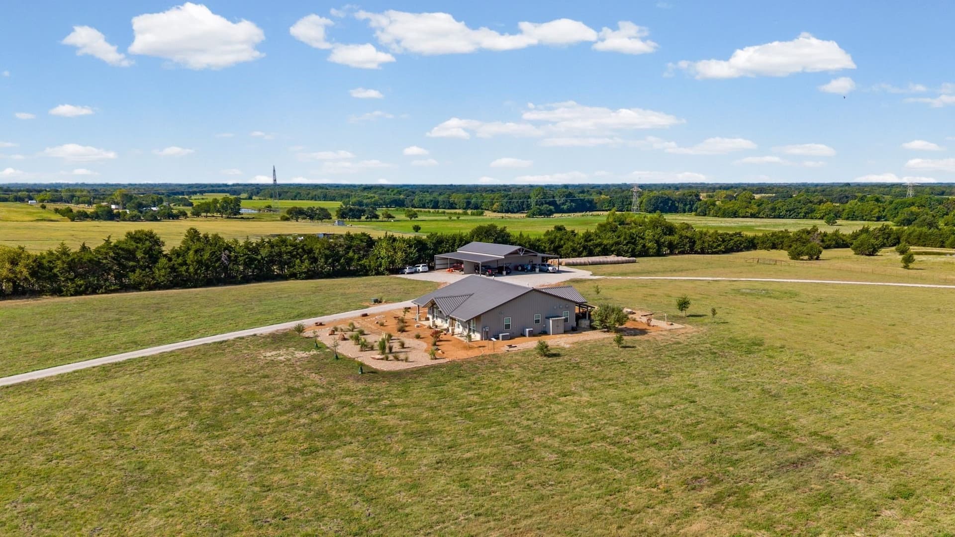 102.28 acres in Hunt County - photo 40