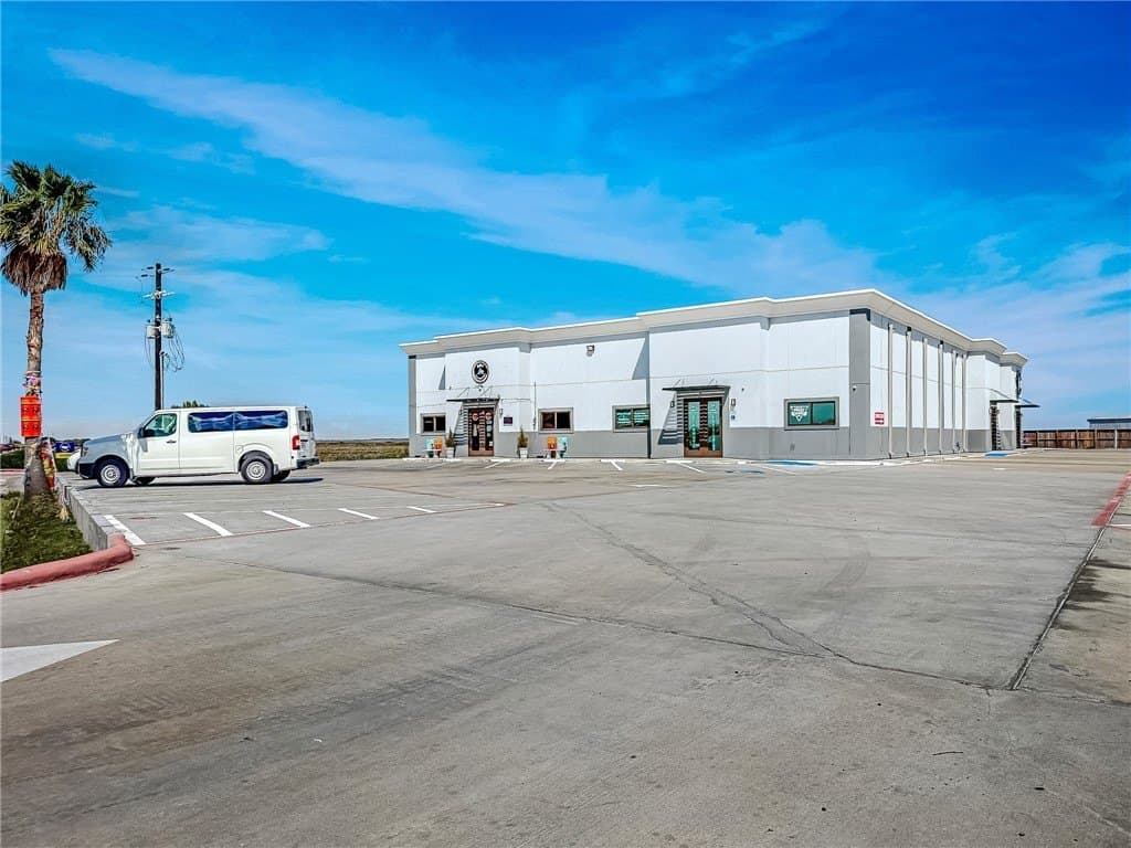 46,174 acres in Nueces County - photo 2