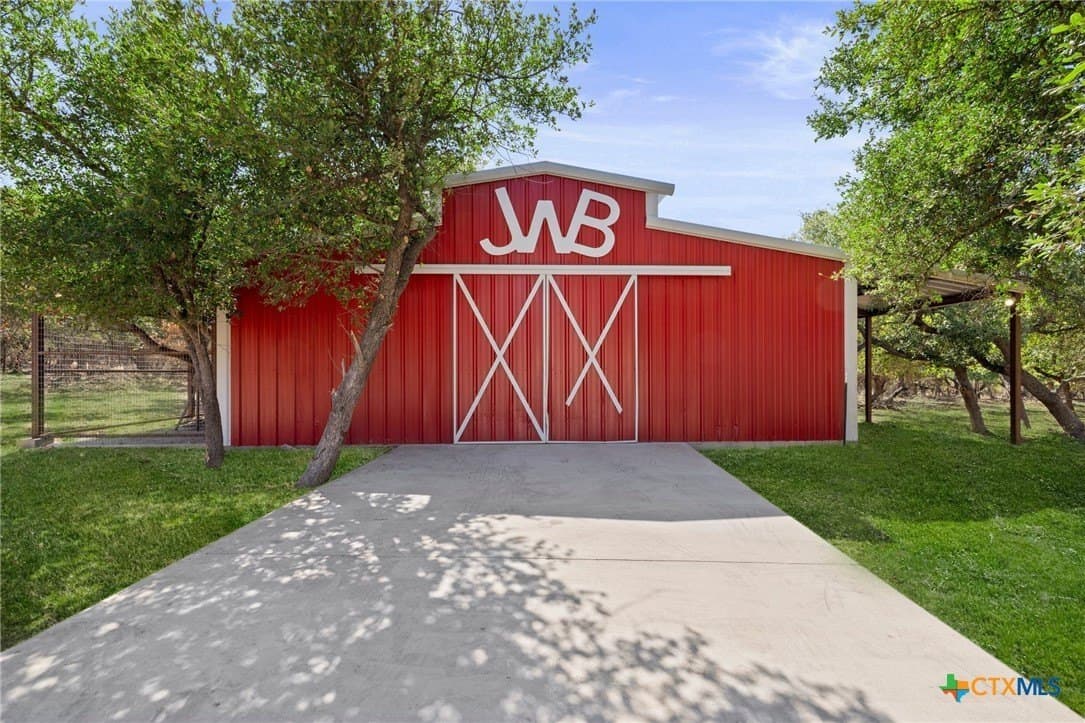 21.56 acres in Williamson County - photo 44