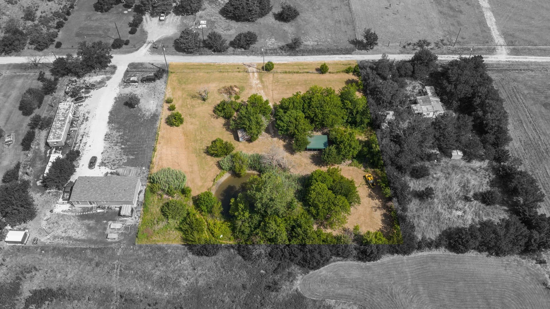 1.32 acres in Navarro County