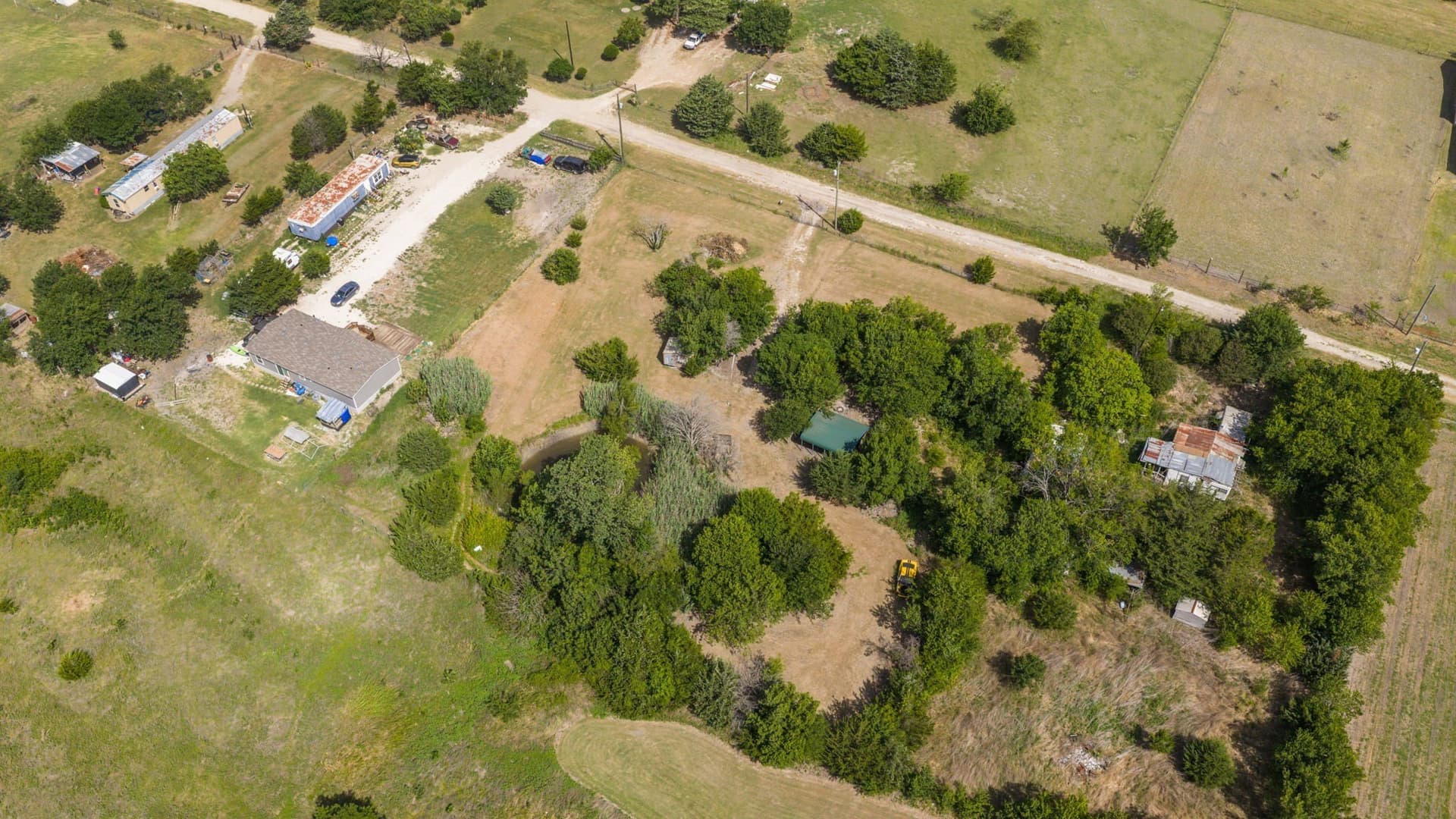 1.32 acres in Navarro County - photo 5