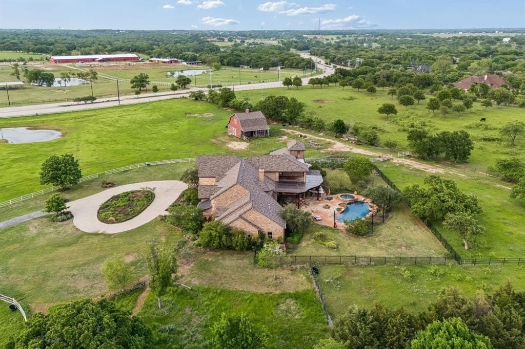 10 acres in Denton County gallery image 3
