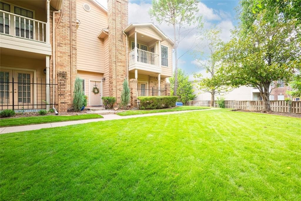 10.06 acres in Dallas County gallery image 4