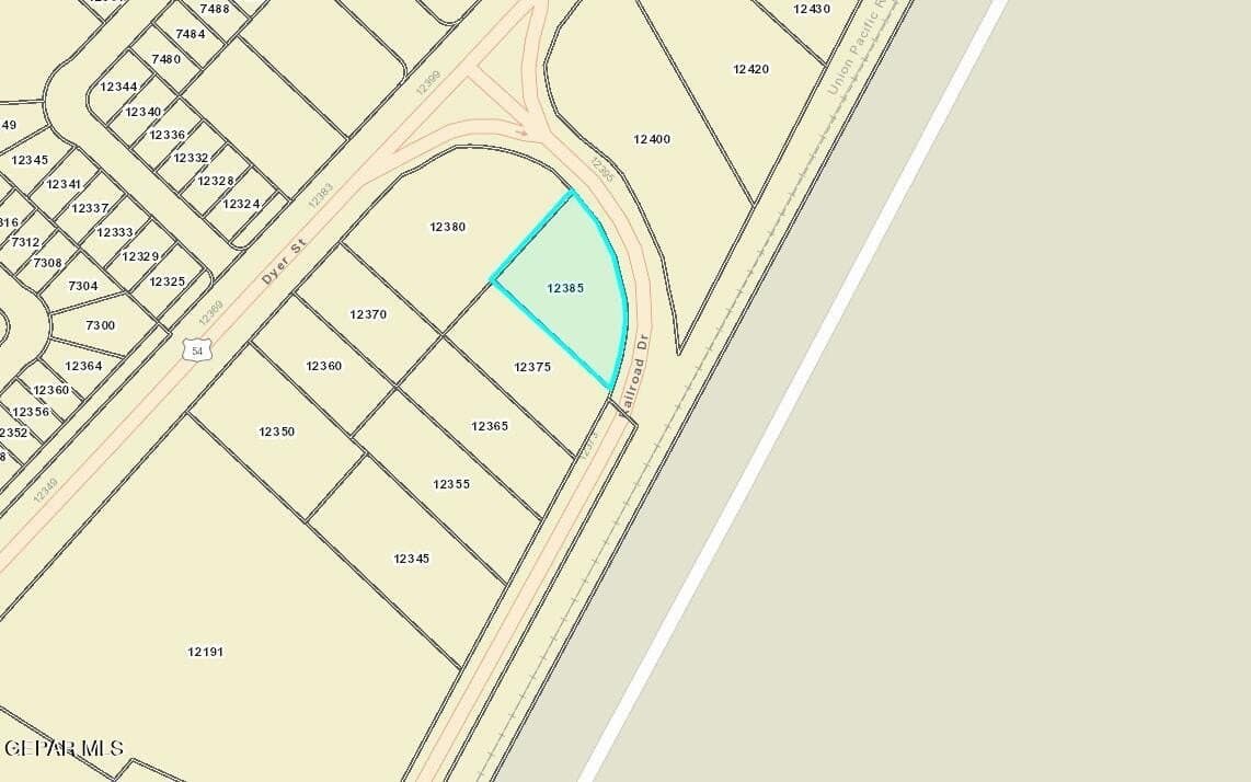 0.5 acres in El Paso County gallery image 3