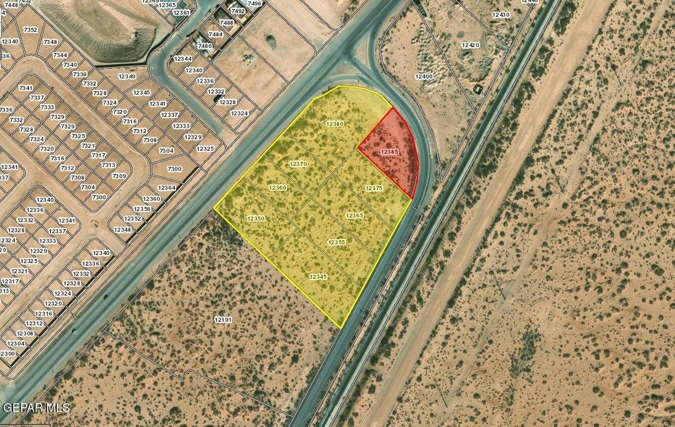 0.5 acres in El Paso County