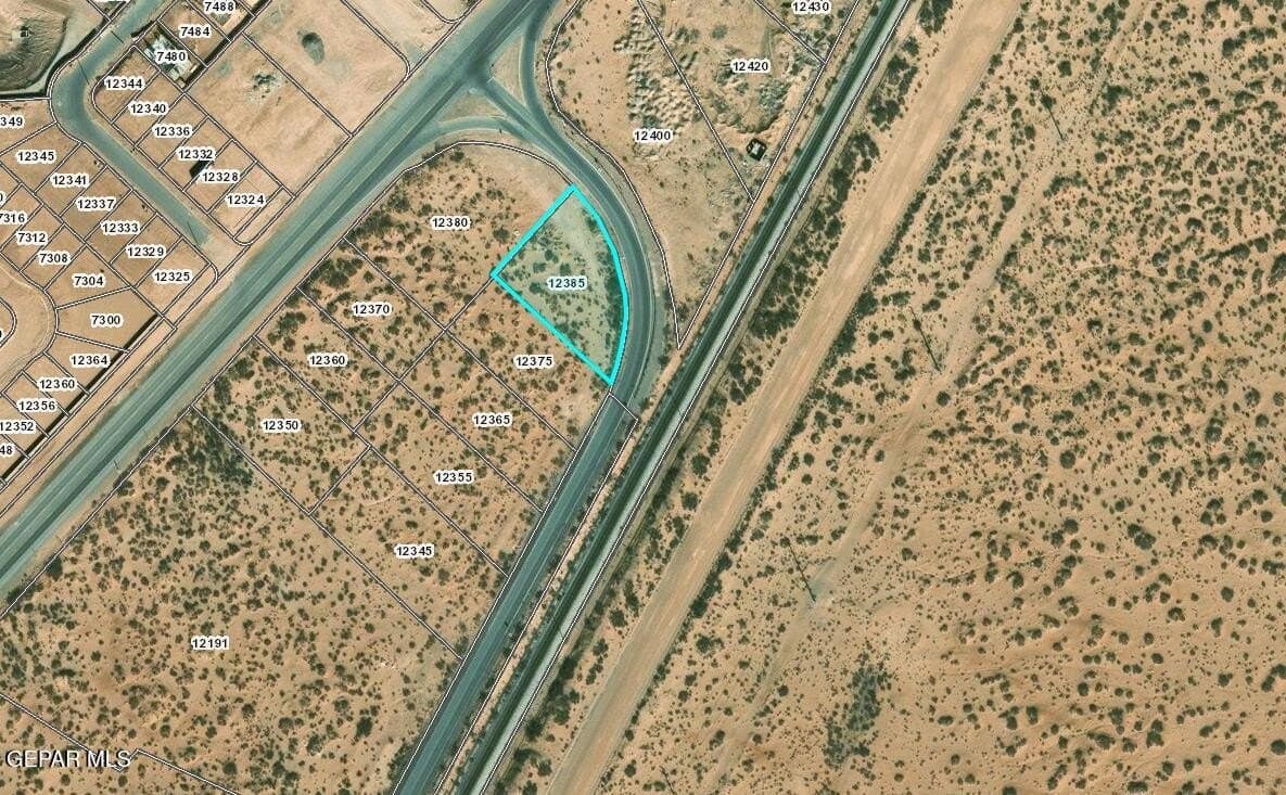 0.5 acres in El Paso County gallery image 2