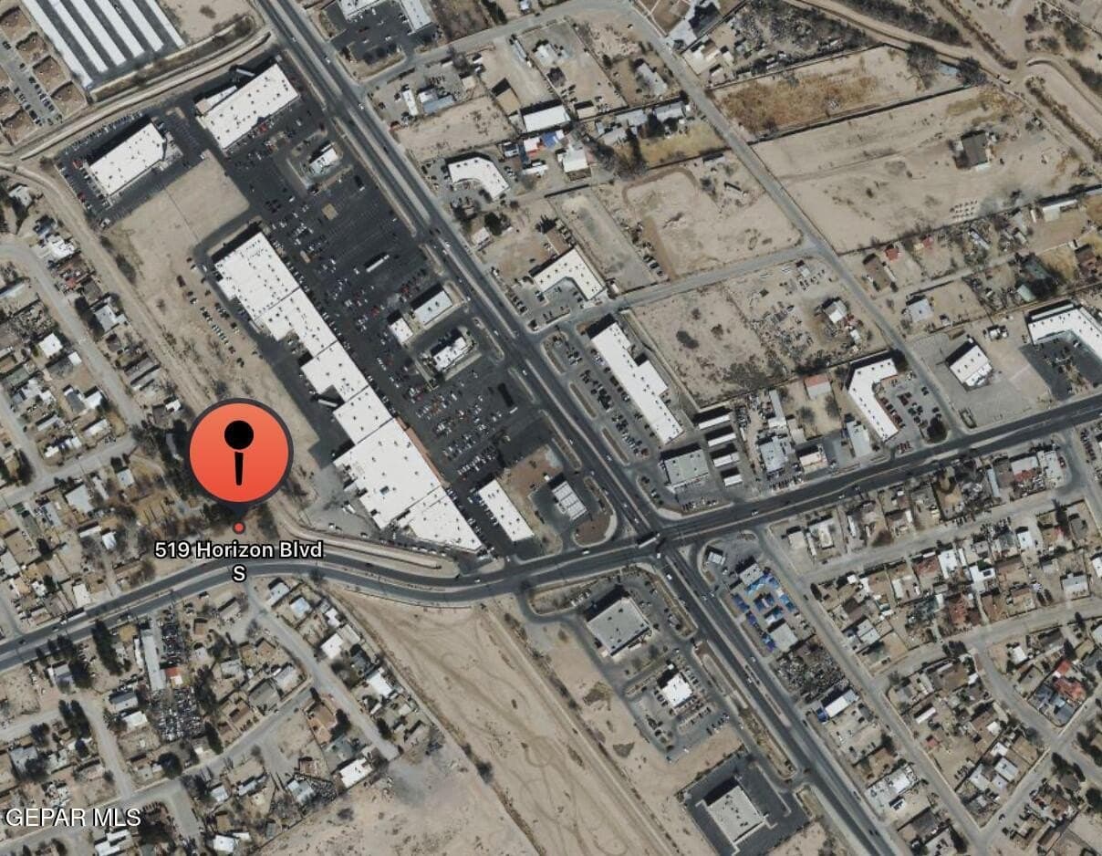 0.3 acres in El Paso County gallery image 3
