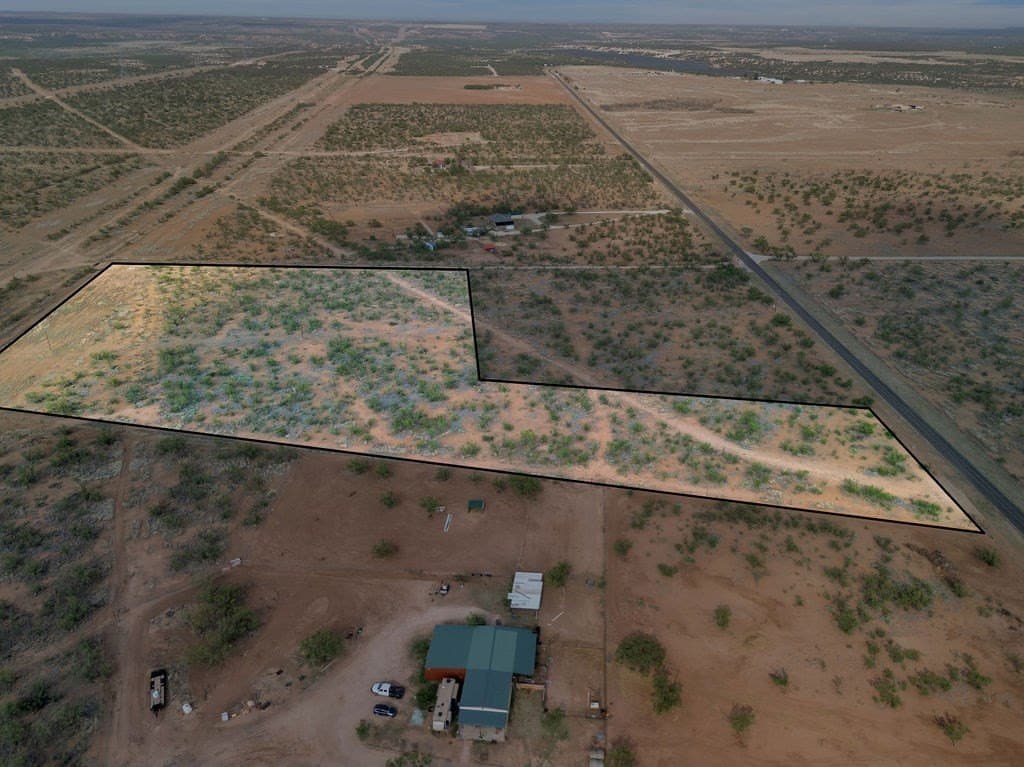 11.38 acres in Howard County gallery image 4