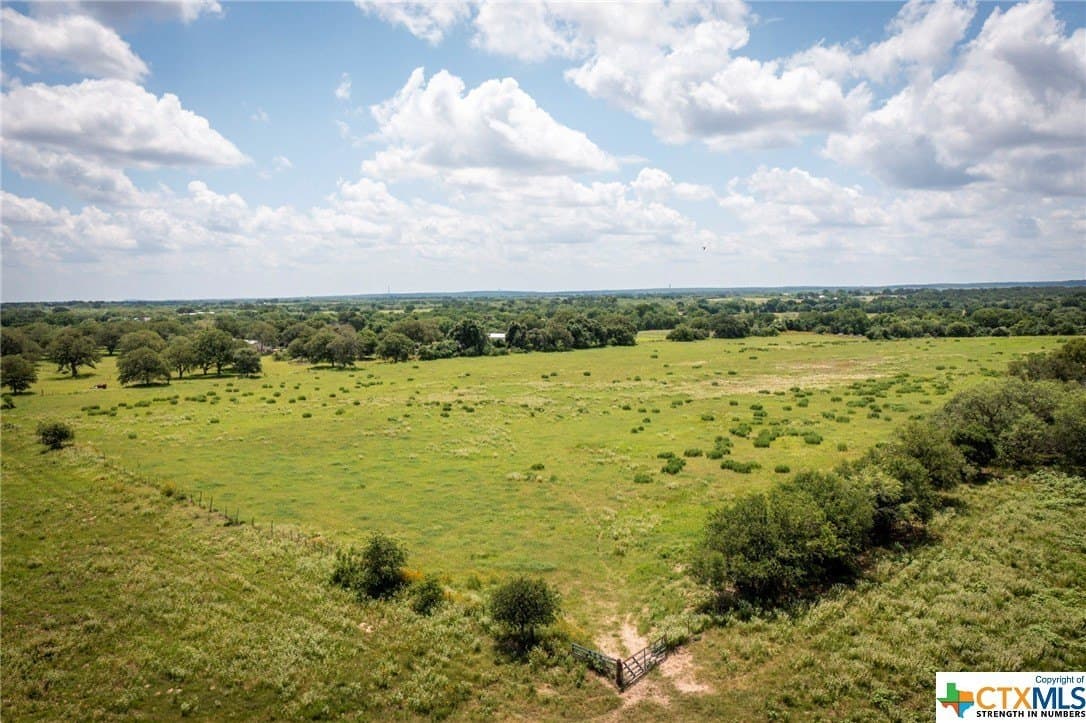 93.79 acres in Guadalupe County - photo 13
