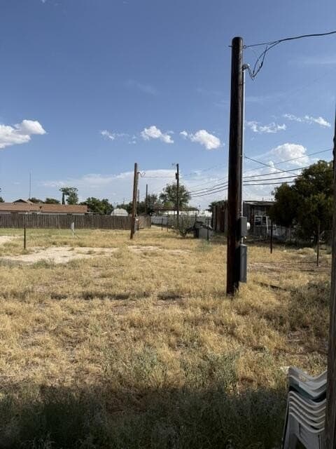 0.4 acres in Winkler County - photo 5