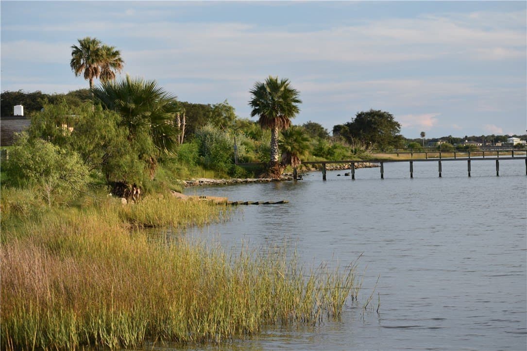 0.79 acres in Aransas County - photo 13