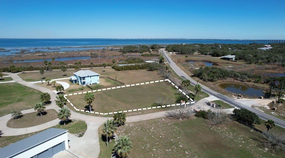 0.79 acres in Aransas County gallery image 2
