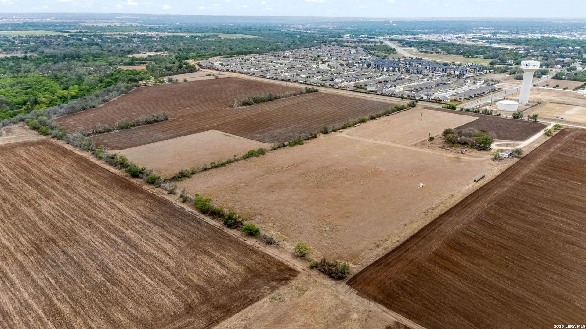 53.5 acres in Guadalupe County - photo 9