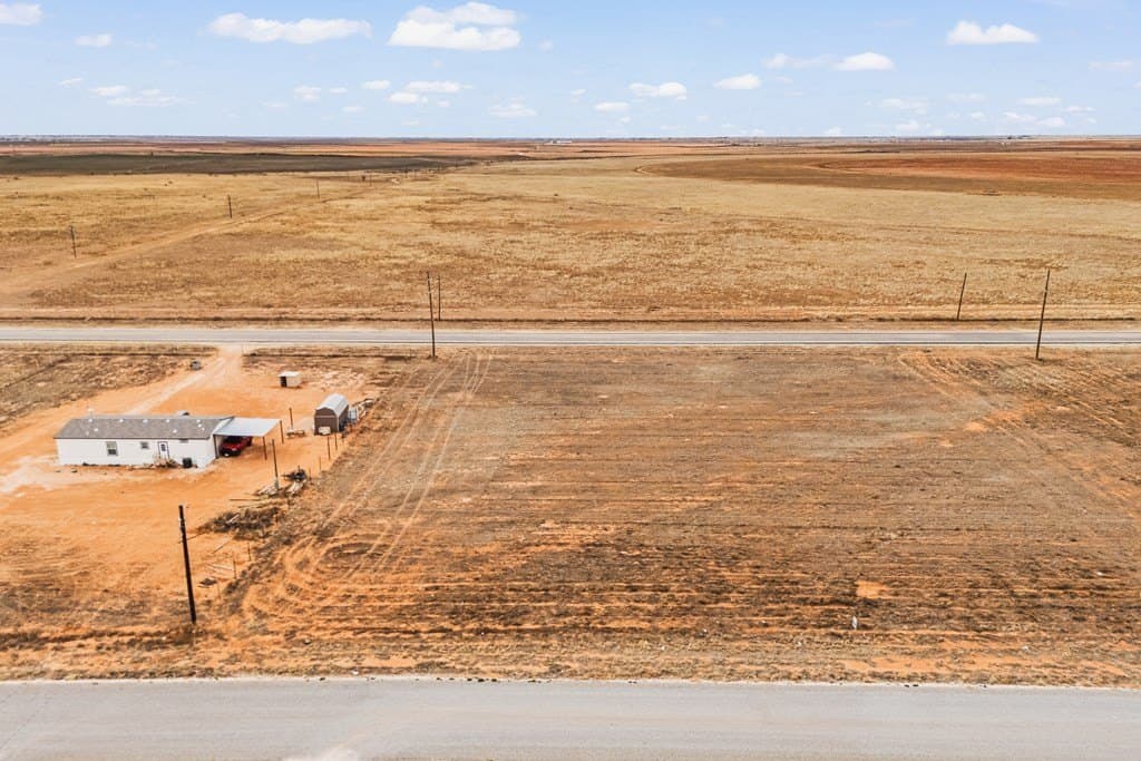 1.44 acres in Gaines County gallery image 2