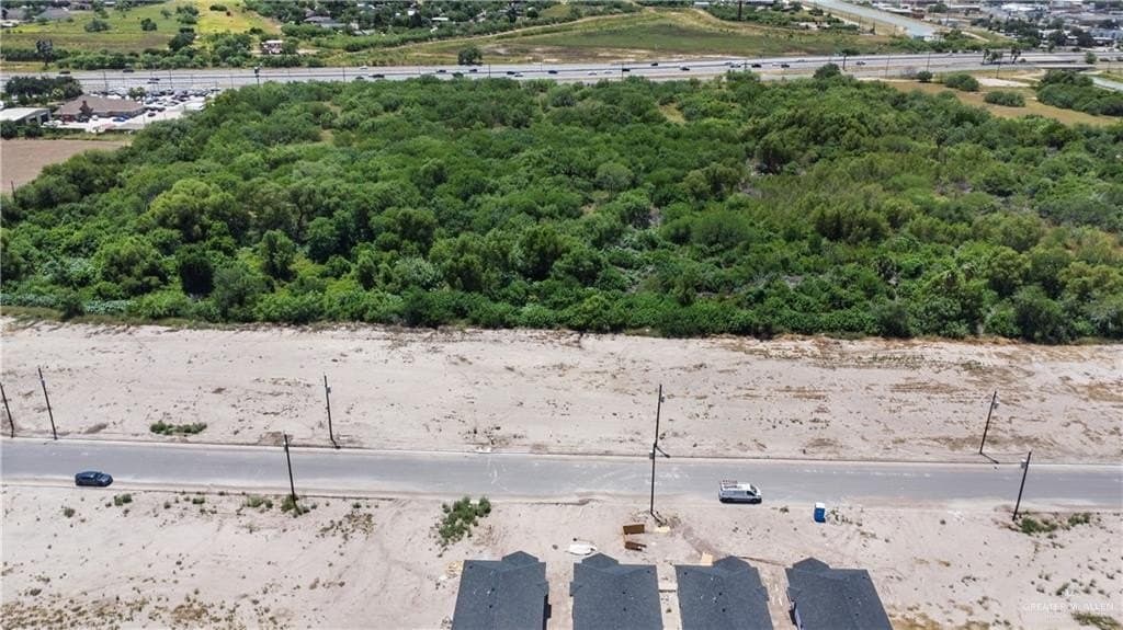 0.23 acres in Hidalgo County - photo 8