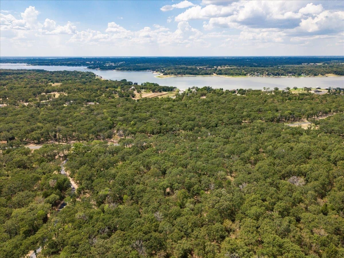 5.91 acres in Henderson County - photo 5