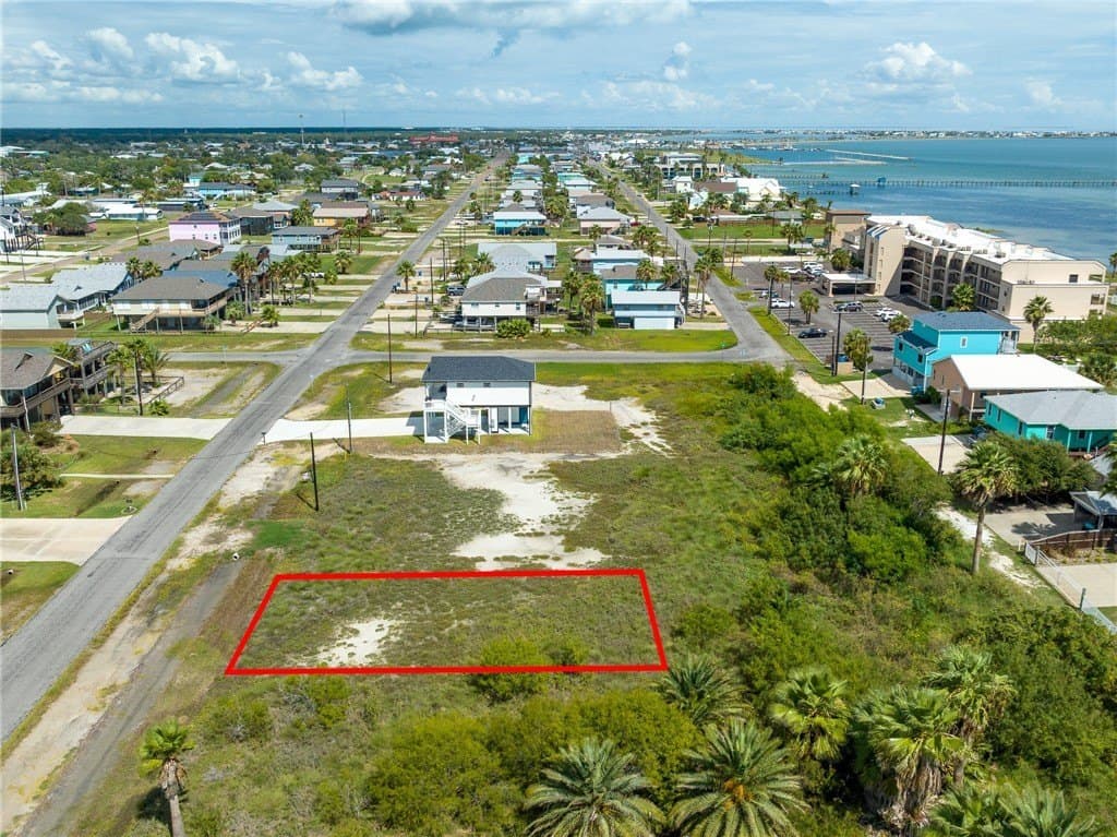 0.11 acres in Aransas County - photo 4