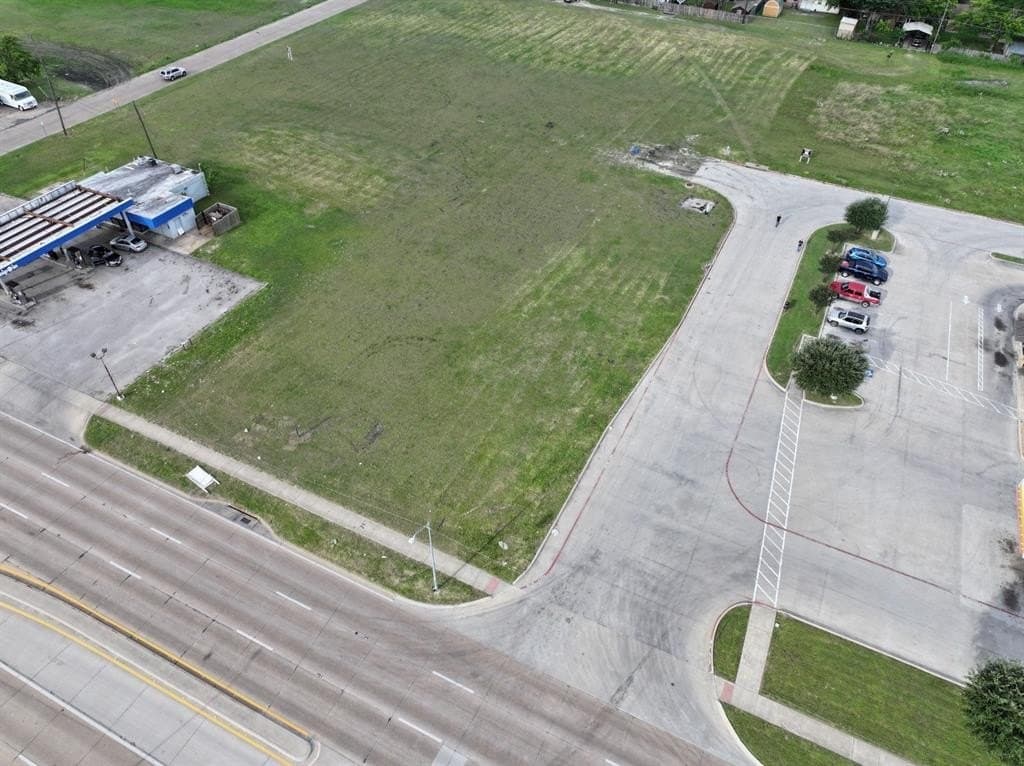 1.29 acres in Dallas County