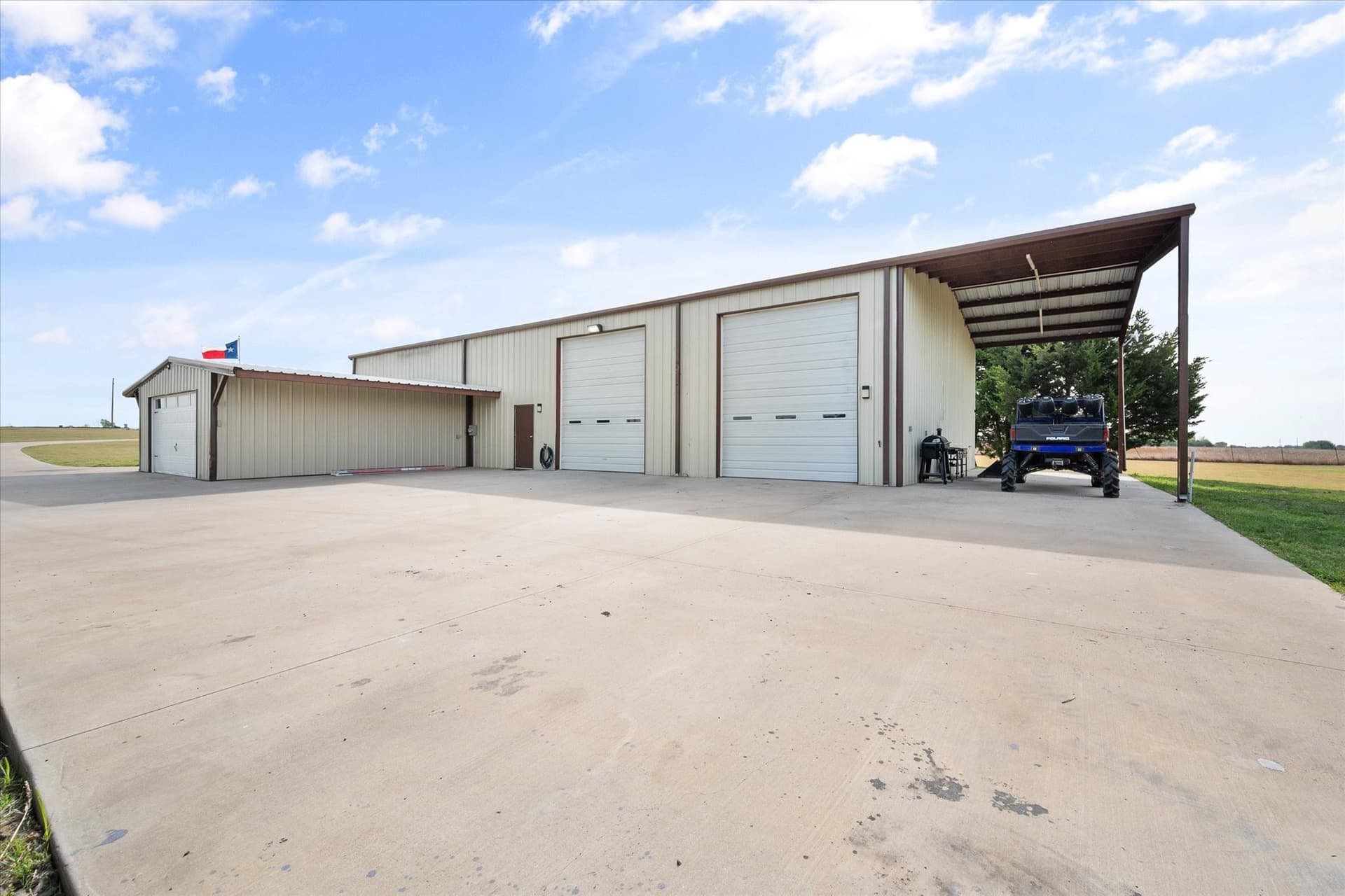 10 acres in Ellis County - photo 32