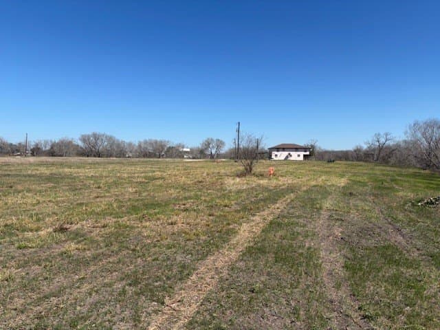 2.82 acres in Live Oak County