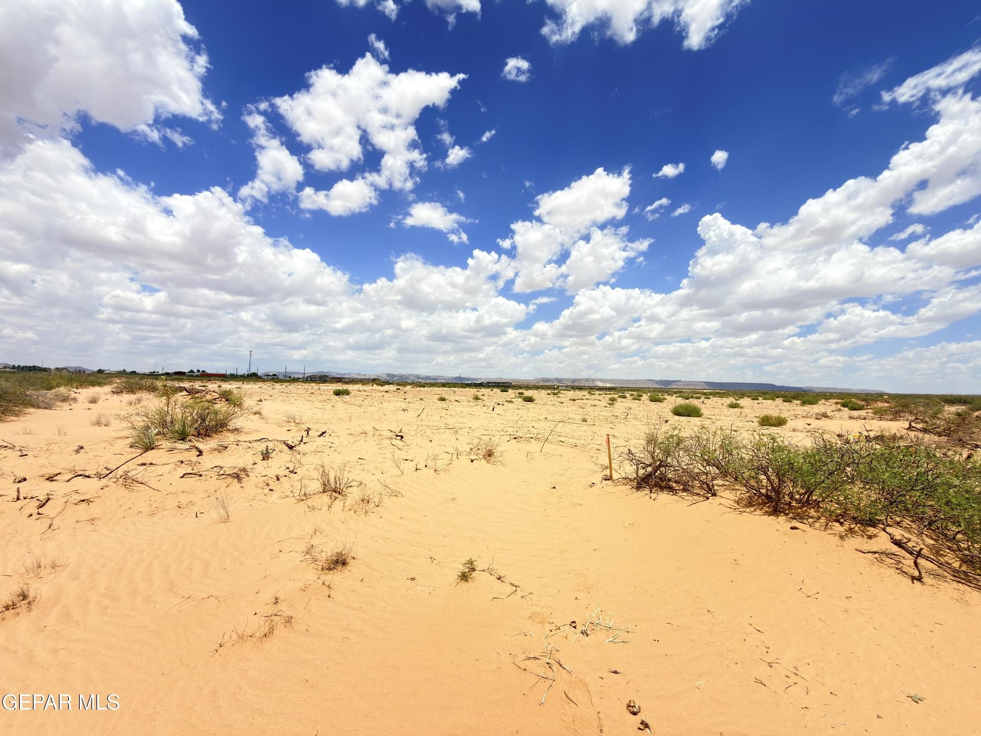 1 acres in El Paso County