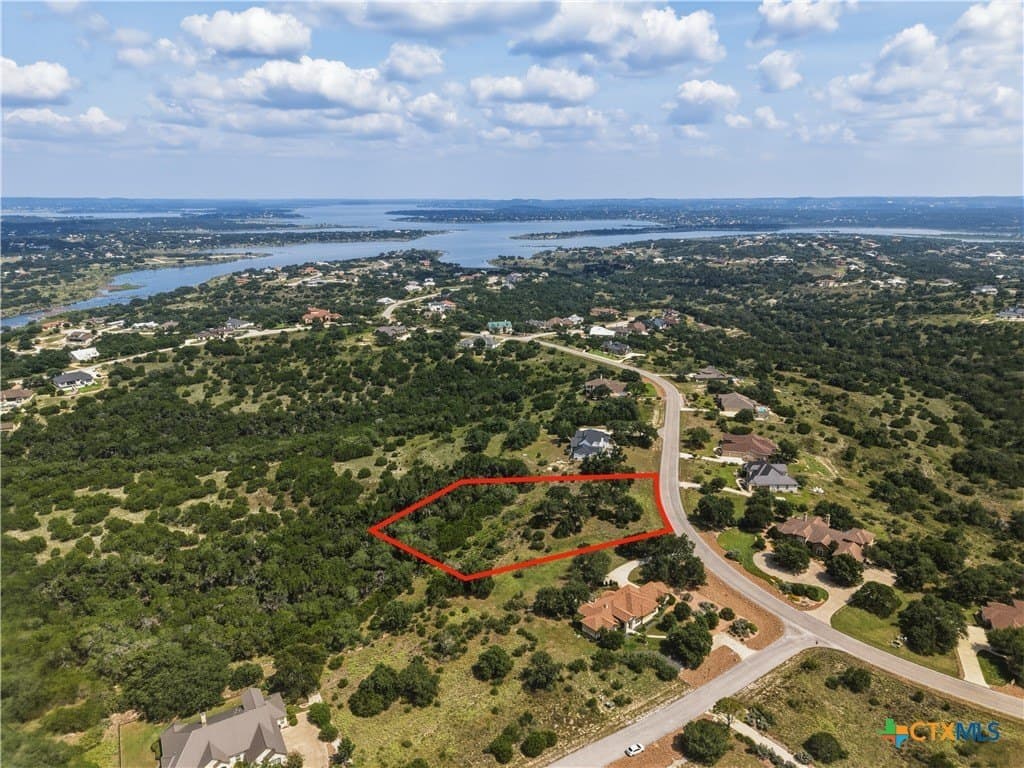 1.86 acres in Comal County - photo 7