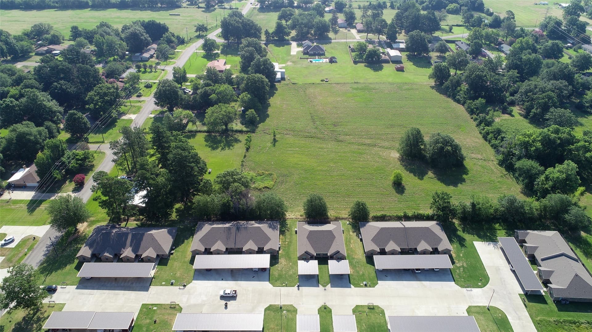 6.38 acres in Lamar County - photo 2