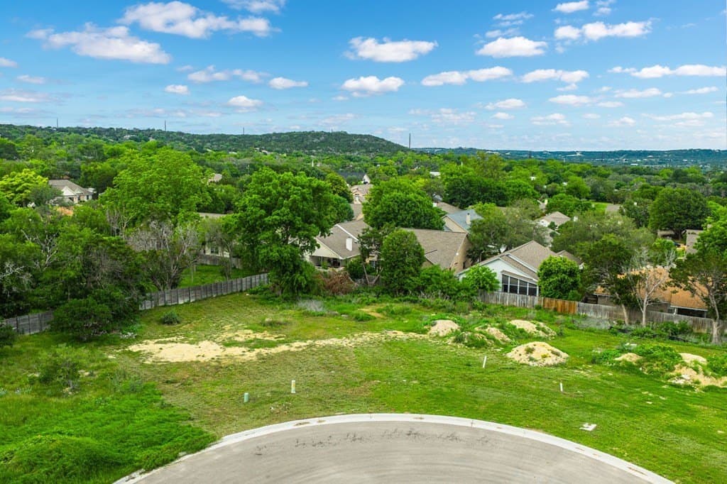0.35 acres in Kerr County gallery image 4