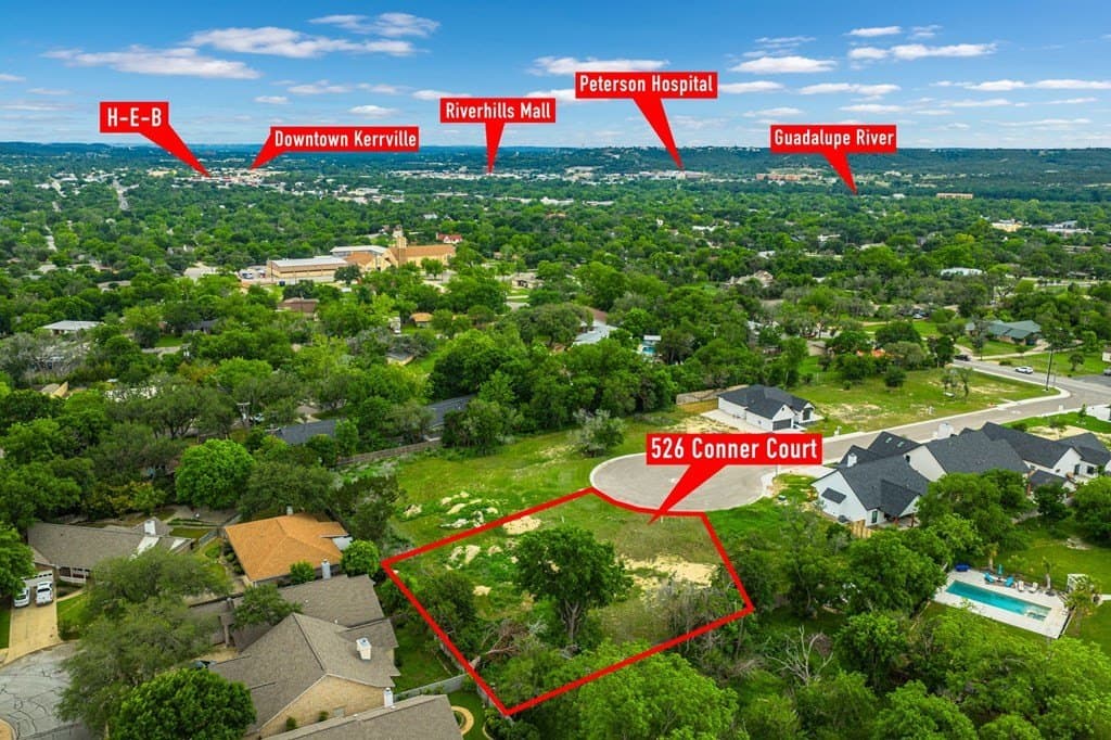 0.35 acres in Kerr County gallery image 3