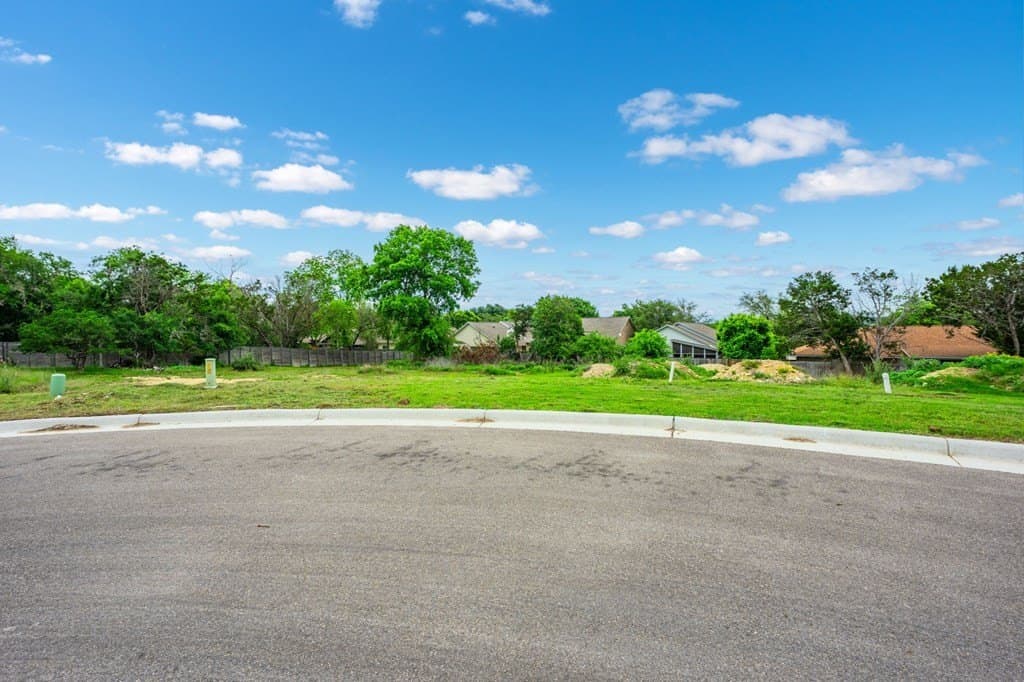 0.35 acres in Kerr County featured view