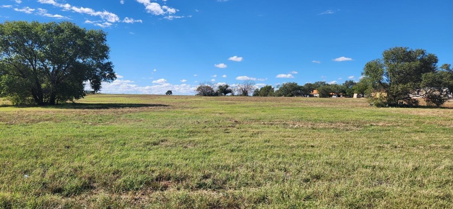 3.75 acres in Lamb County